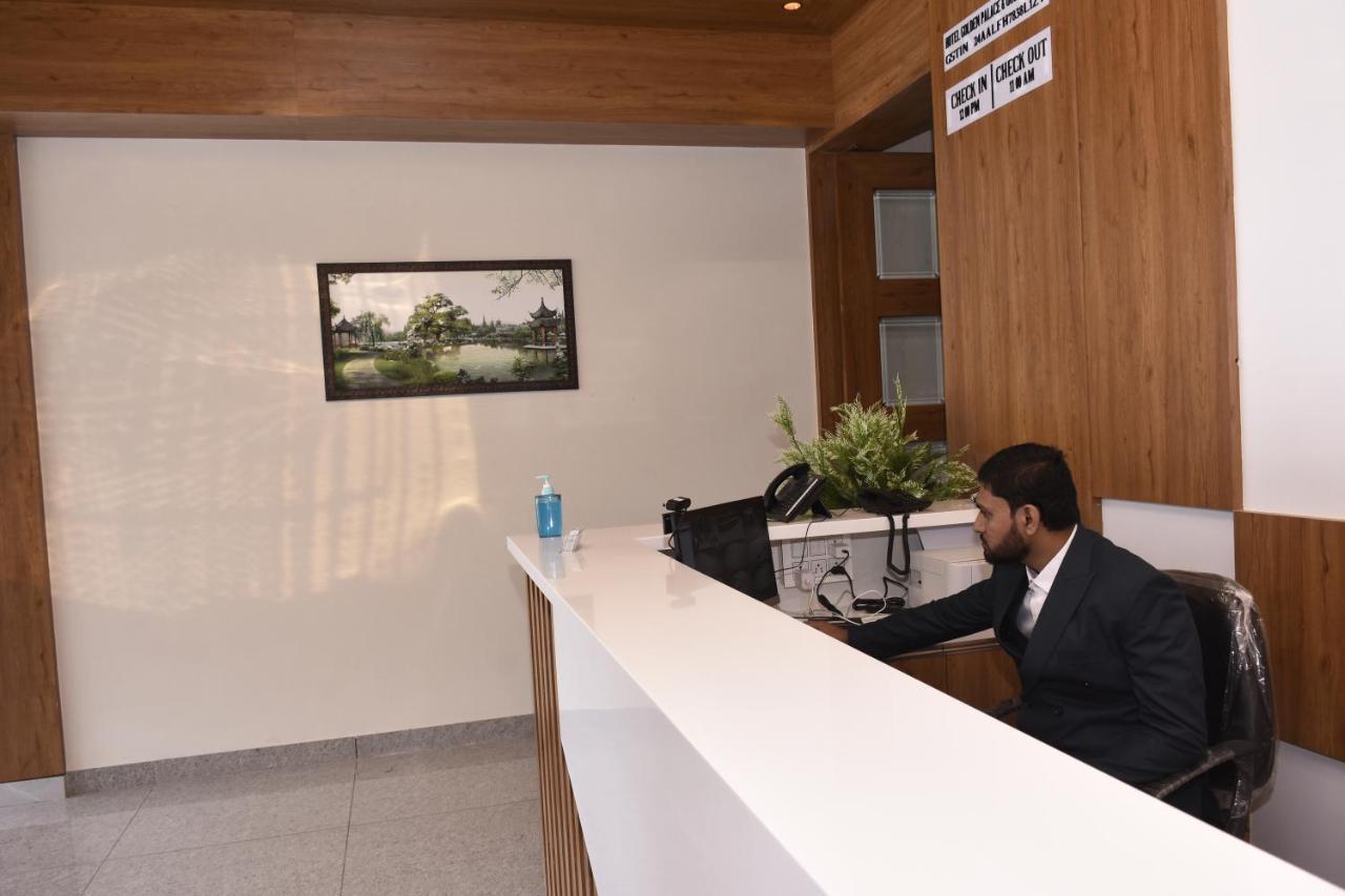 Hotel Golden Palace & Rooms Halol Luaran gambar